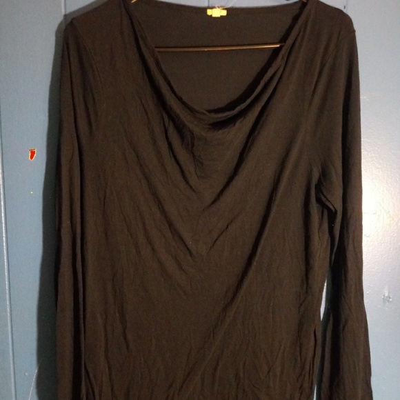 J. Crew Tops - 🐙Black long sleeved j. crew shirt